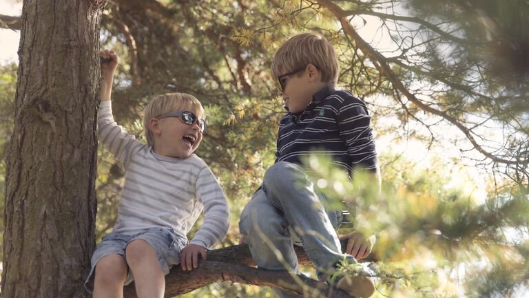 Lapsen n&auml;k&ouml;&auml; voi hoitaa my&ouml;s ilman silm&auml;laseja