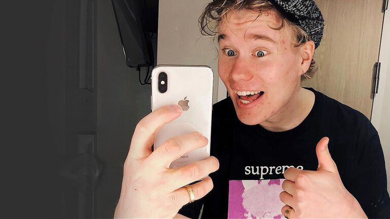 Silmien laserleikkaus kokemuksia: tubettaja Jaakko Parkkali ilahtui p&auml;&auml;stess&auml;&auml;n leikkaukseen nopeast