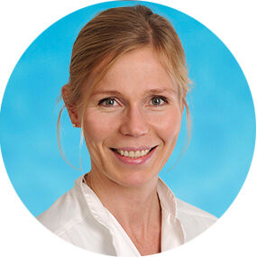 Silm&auml;tautien erikoisl&auml;&auml;k&auml;ri P&auml;ivi Toivonen