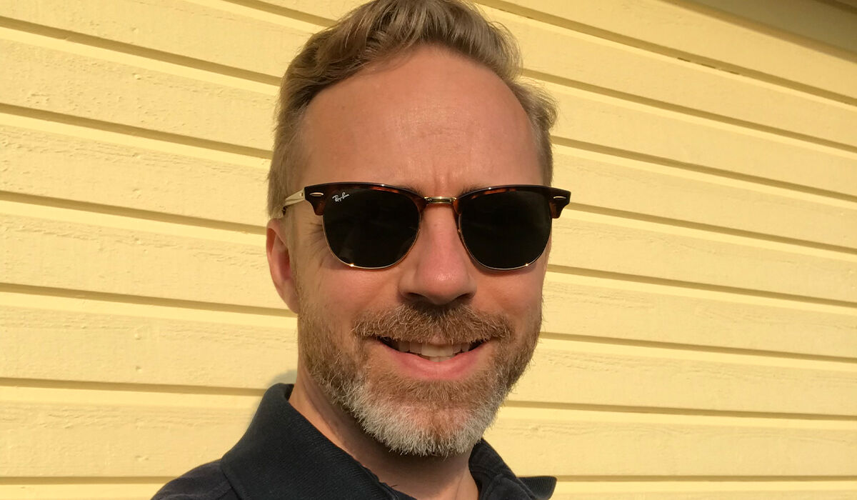 "Laserleikkaus helpotti el&auml;m&auml;&auml; ja v&auml;hensi s&auml;&auml;t&auml;mist&auml;", tyytyv&auml;inen Tuukka kertoo.