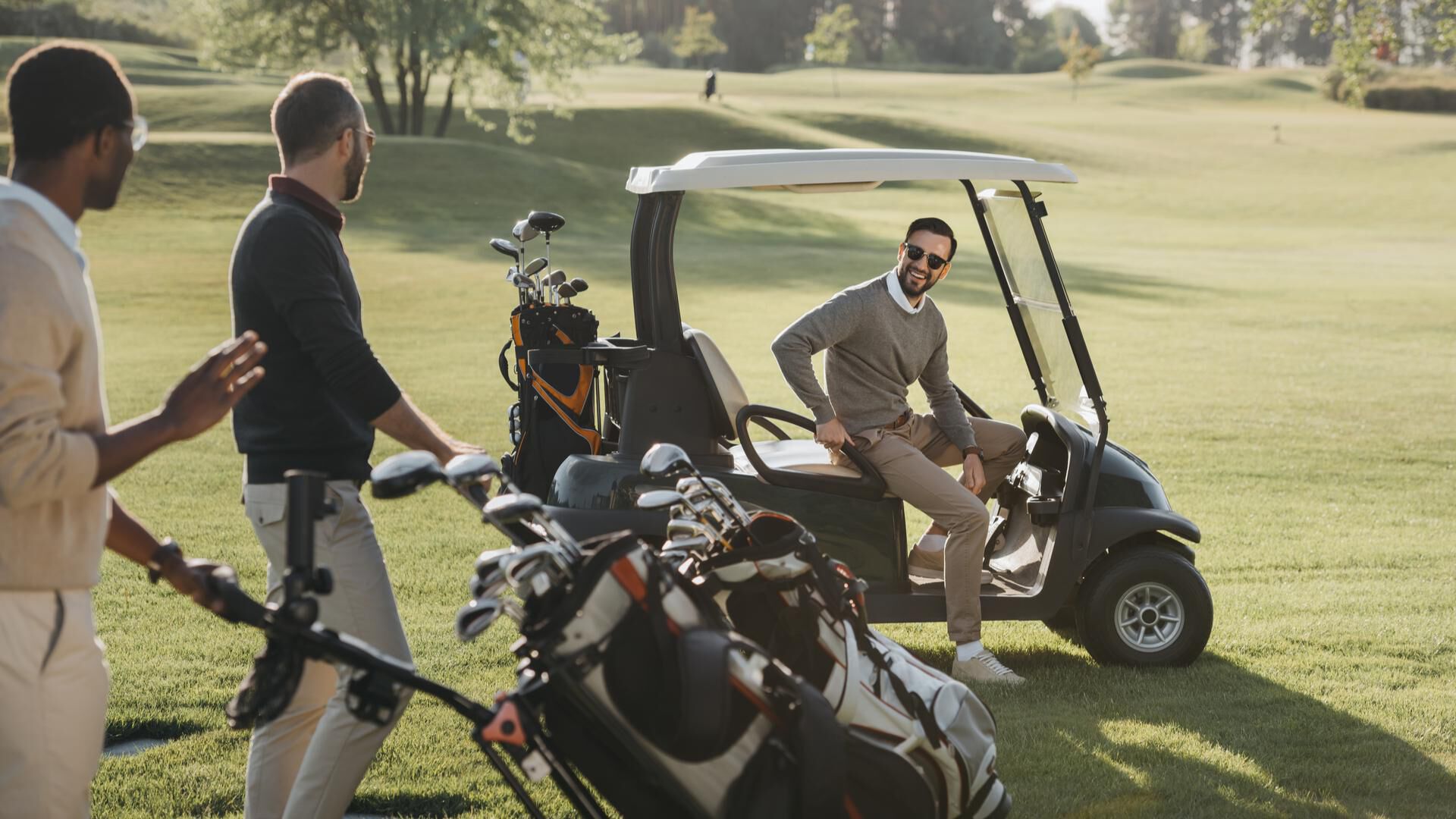 Golf-aurinkolasit pelastavat puttaajan p&auml;iv&auml;n