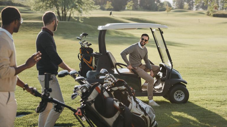 Golf-aurinkolasit pelastavat puttaajan p&auml;iv&auml;n