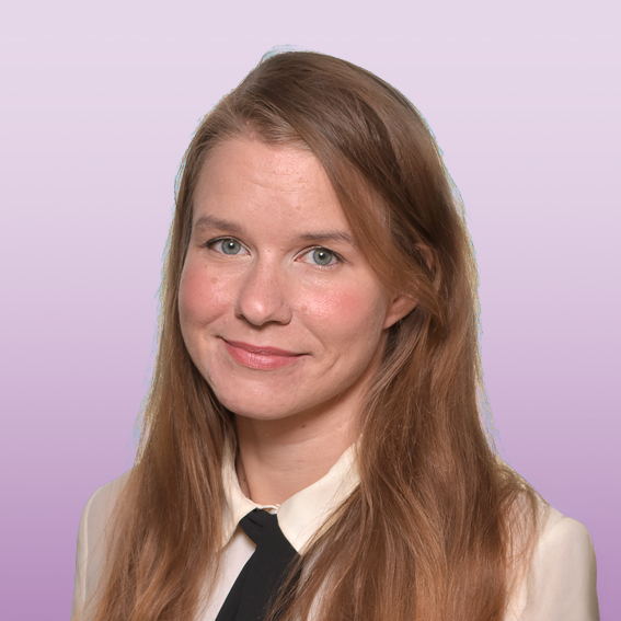 Anna Schlenzka